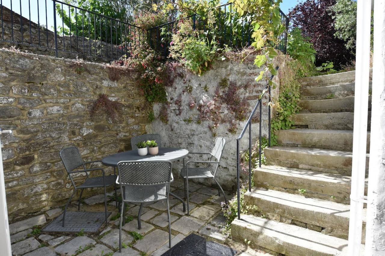 Arden Villa, Sleeps 8, Moments From The Golden Sandy Beach Of Ryde Ryde  Exterior foto
