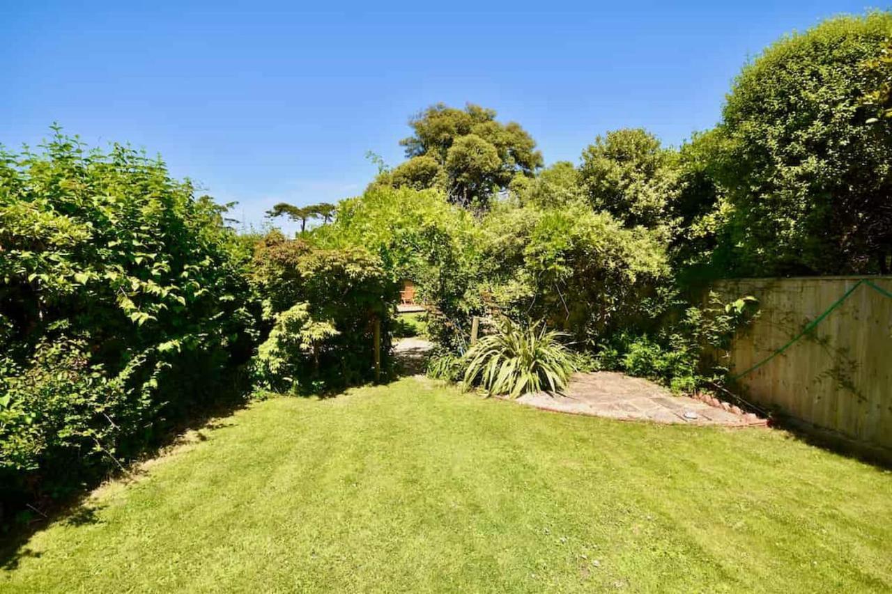 Arden Villa, Sleeps 8, Moments From The Golden Sandy Beach Of Ryde Ryde  Exterior foto