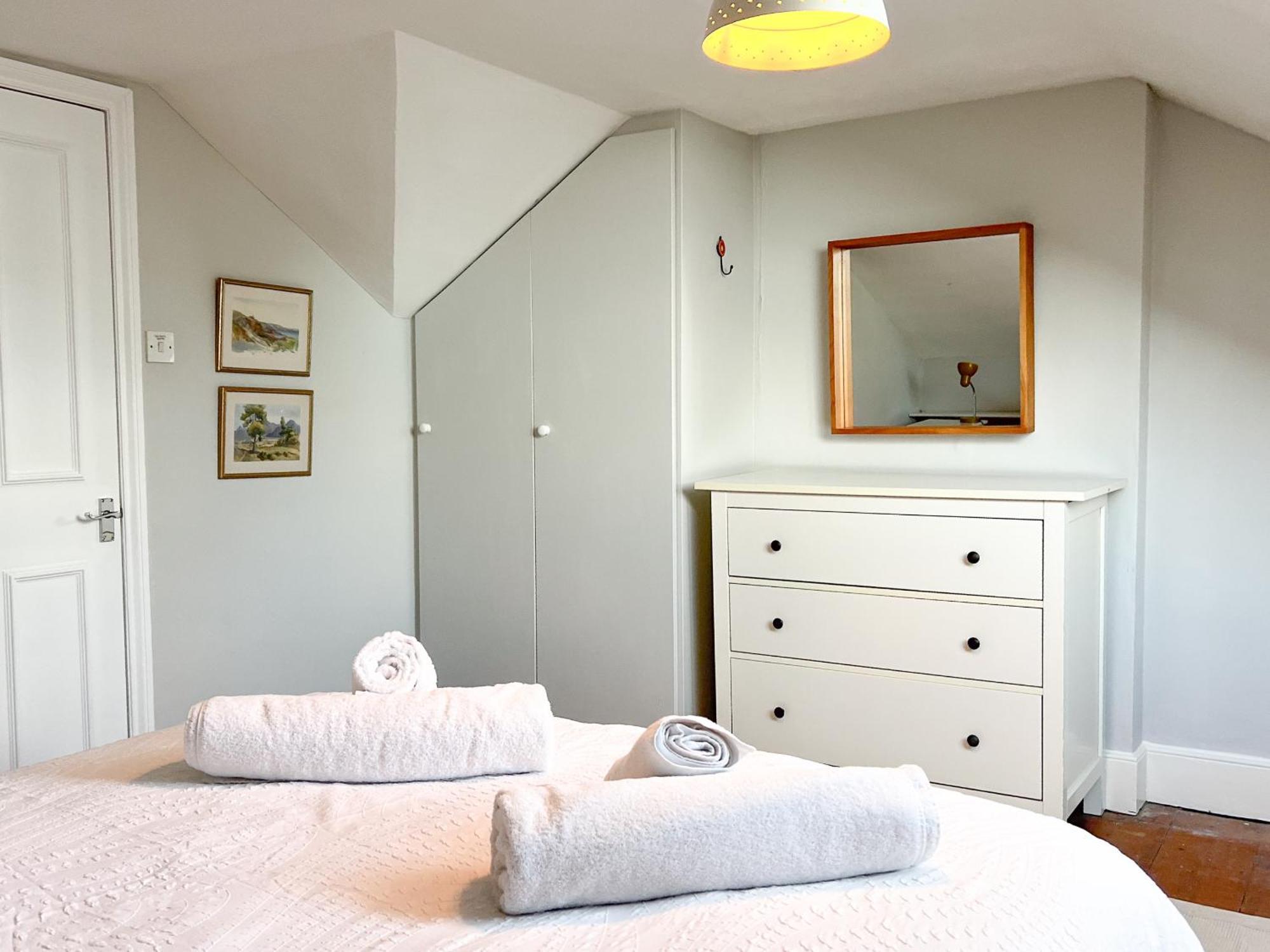 Arden Villa, Sleeps 8, Moments From The Golden Sandy Beach Of Ryde Ryde  Exterior foto