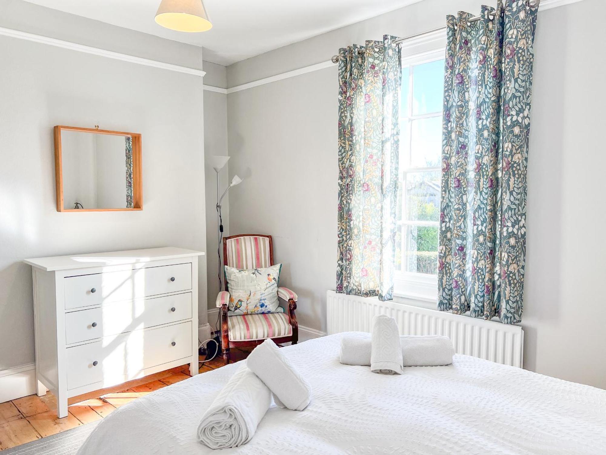 Arden Villa, Sleeps 8, Moments From The Golden Sandy Beach Of Ryde Ryde  Exterior foto